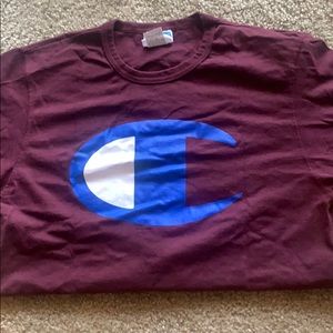 Men’s champion shirt LG